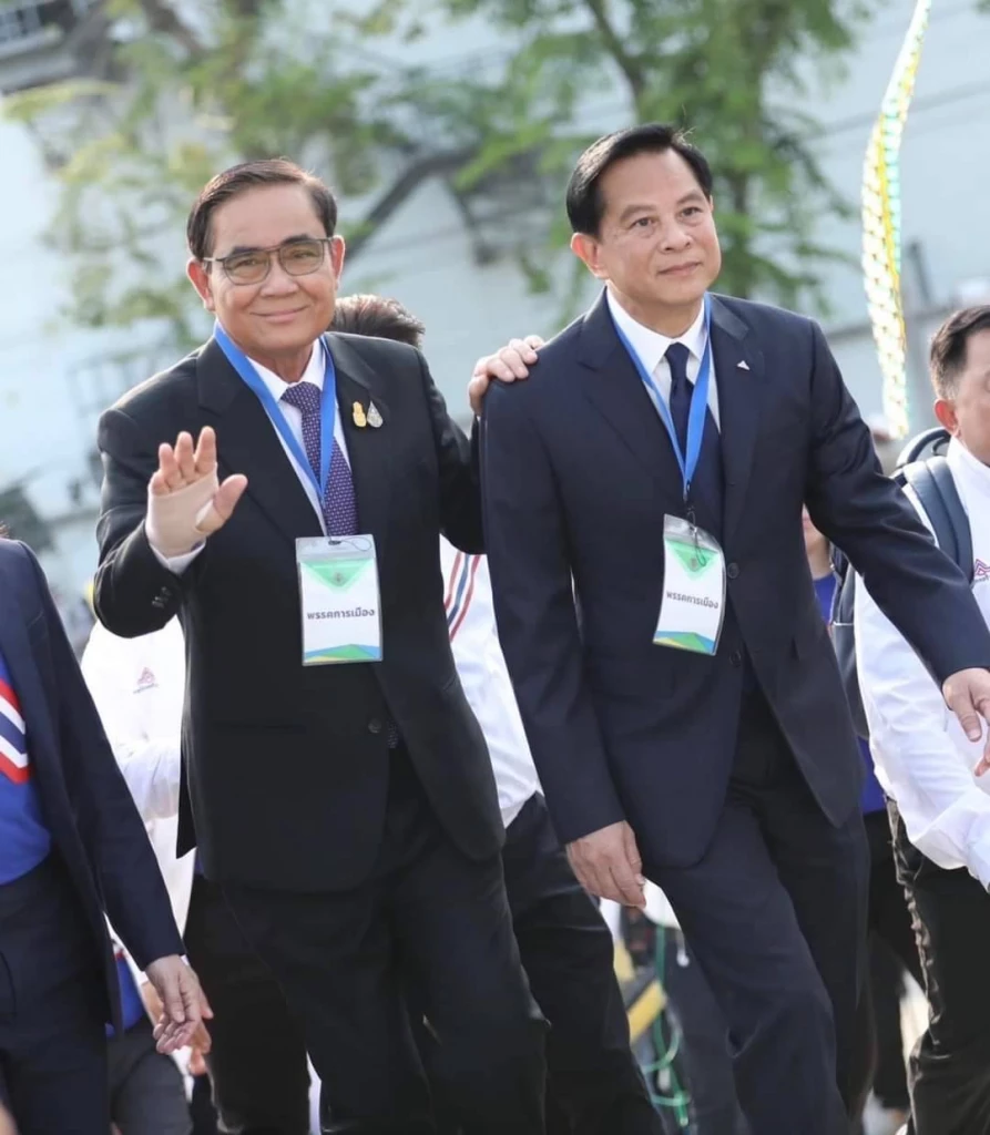 'พีระพันธุ์​' รวมไทยสร้างชาติ   ยันชัด ช่วยงาน พล.อ.ประยุทธ์ ถึงนาทีสุดท้าย