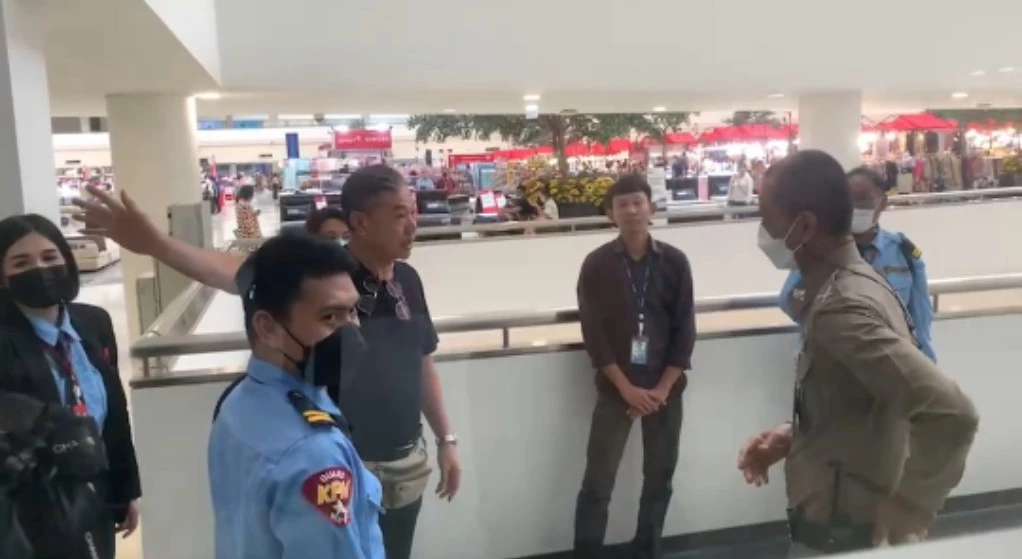 'ศรีสุวรรณ' เอาผิด 5 นักการเมือง หนุนหลัง 'แบ่งแยกดินแดน'