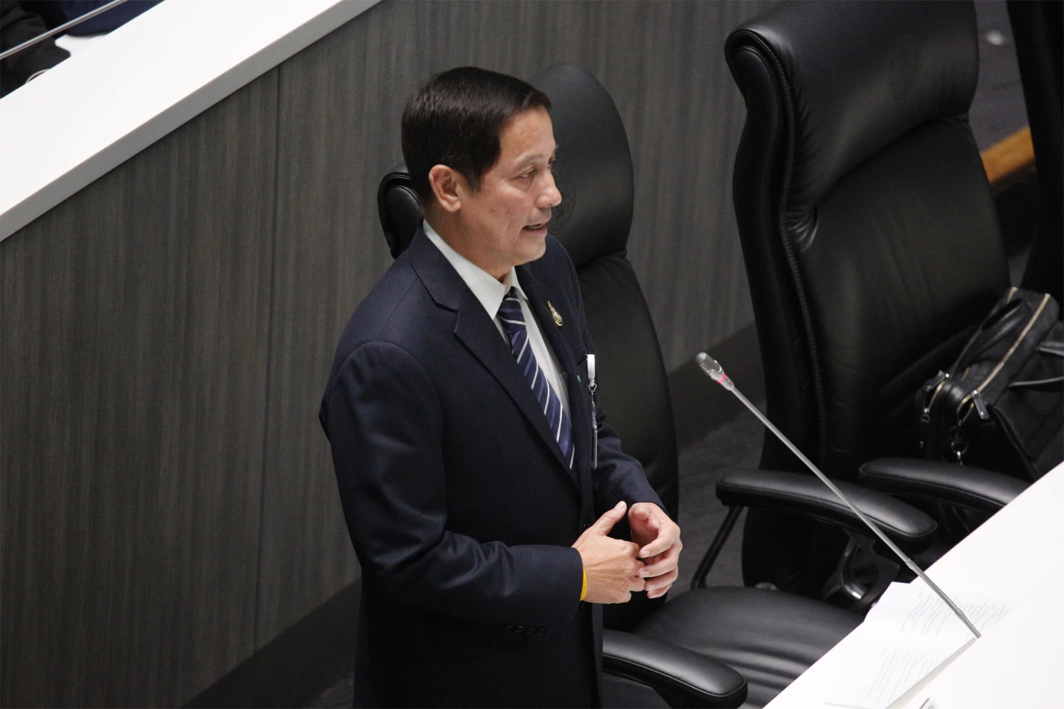 อนุดิษฐ์  ไทยสร้างไทย  จี้ 'กองทัพอากาศ' เคลียร์จัดซื้อจัดจ้างค่า 4 พันล้าน