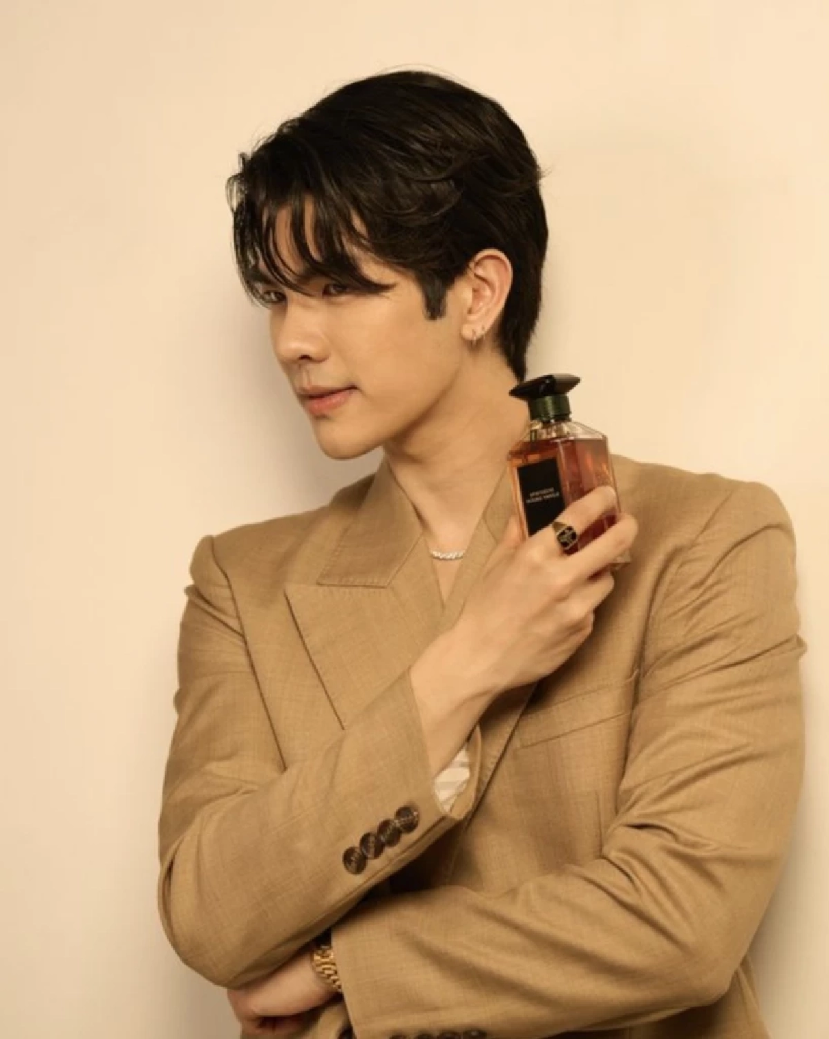 “Friend of Guerlain มาย-ภาคภูมิ ร่มไทรทอง”