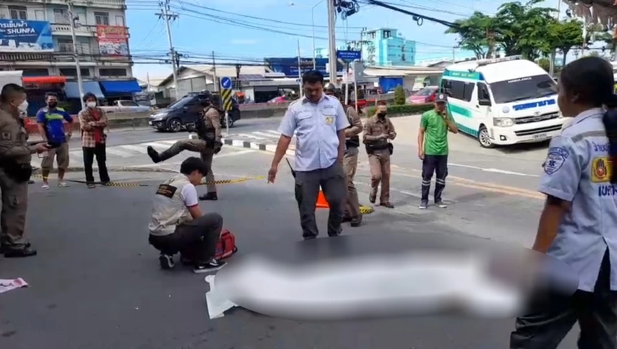 ผจก.ชักปืนจ่อขมับ ดับชีวิตหน้าร้านฟิล์มกรองแสง