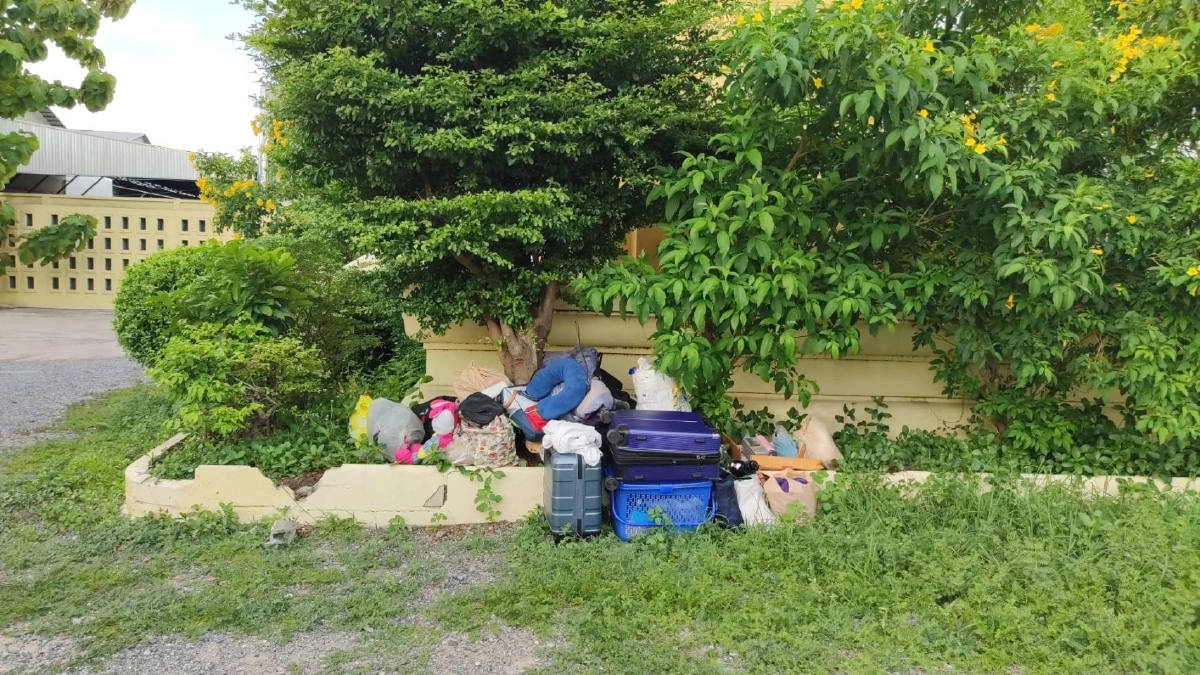 กระเป๋า สัมภาระ ของทั้ง 5คน 