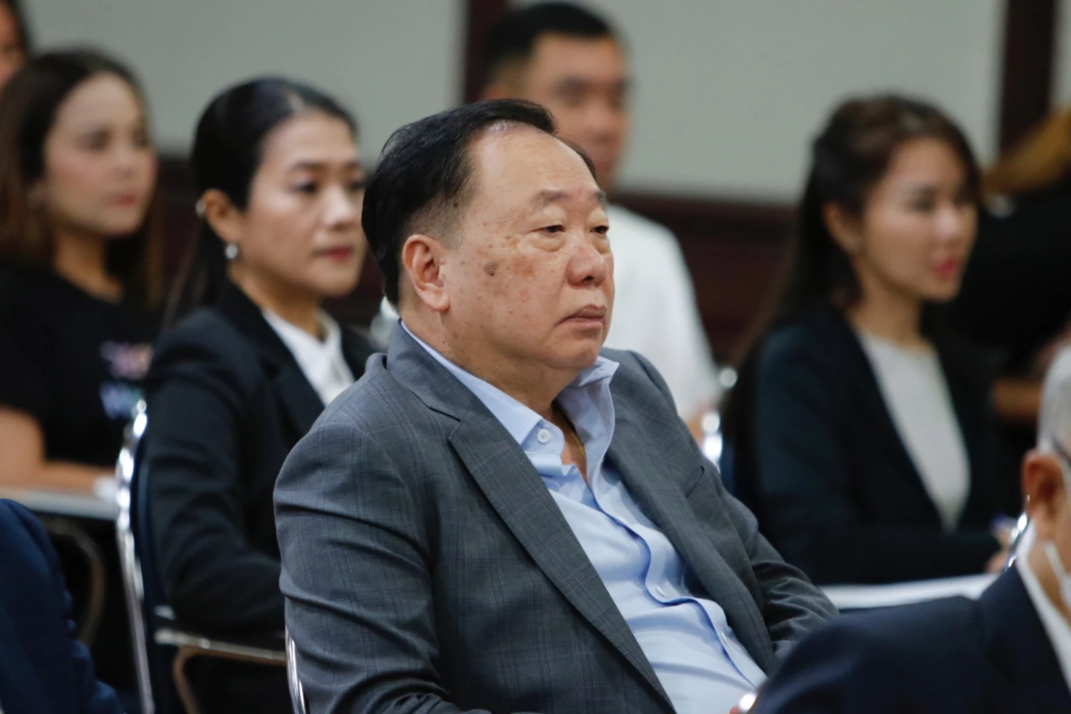 'เพื่อไทย' เปิดวงถกตำแหน่ง ประธานสภาผู้แทนราษฎร - นำข้อสรุปหารือ ก้าวไกล