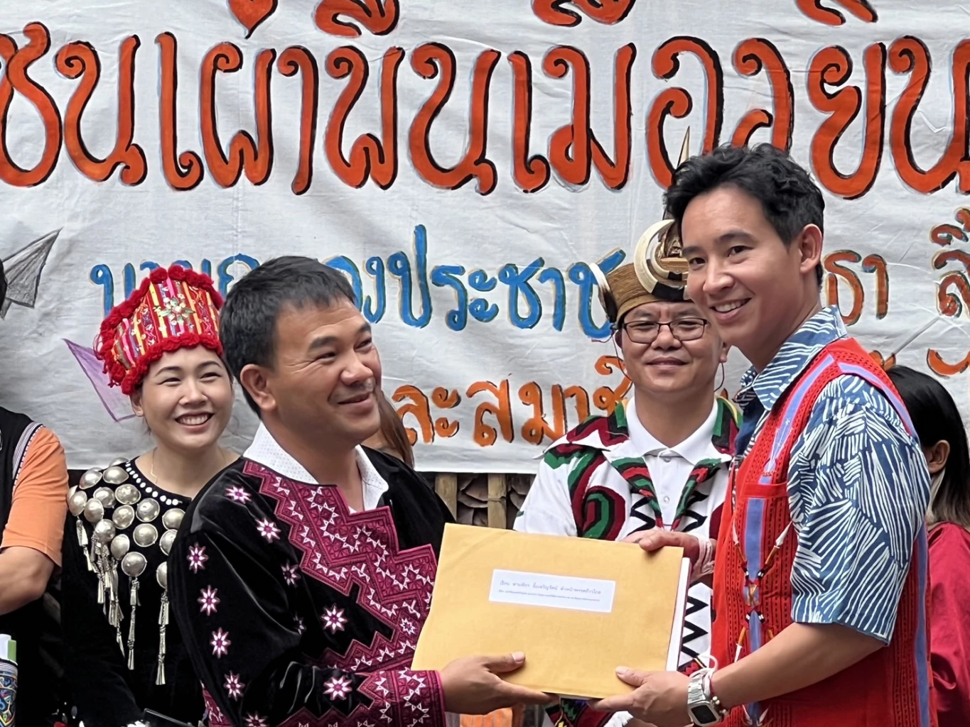 ‘พิธา’ ลั่นเป็น ‘นายกฯ’ พร้อมขับเคลื่อน ‘สัญชาติ'- ที่ดินทำกิน