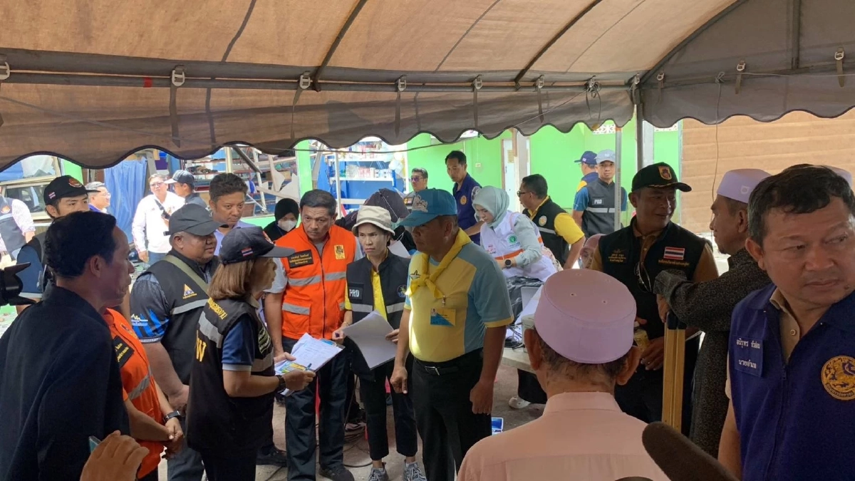 สุชาติ สั่ง สปส. รุดช่วยเหลือผู้ประสบภัยโกดังพลุระเบิด 