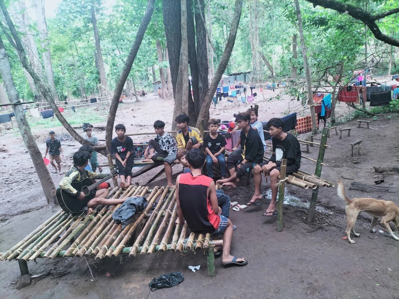 ชาวเมียนมาอพยพเข้าไทย