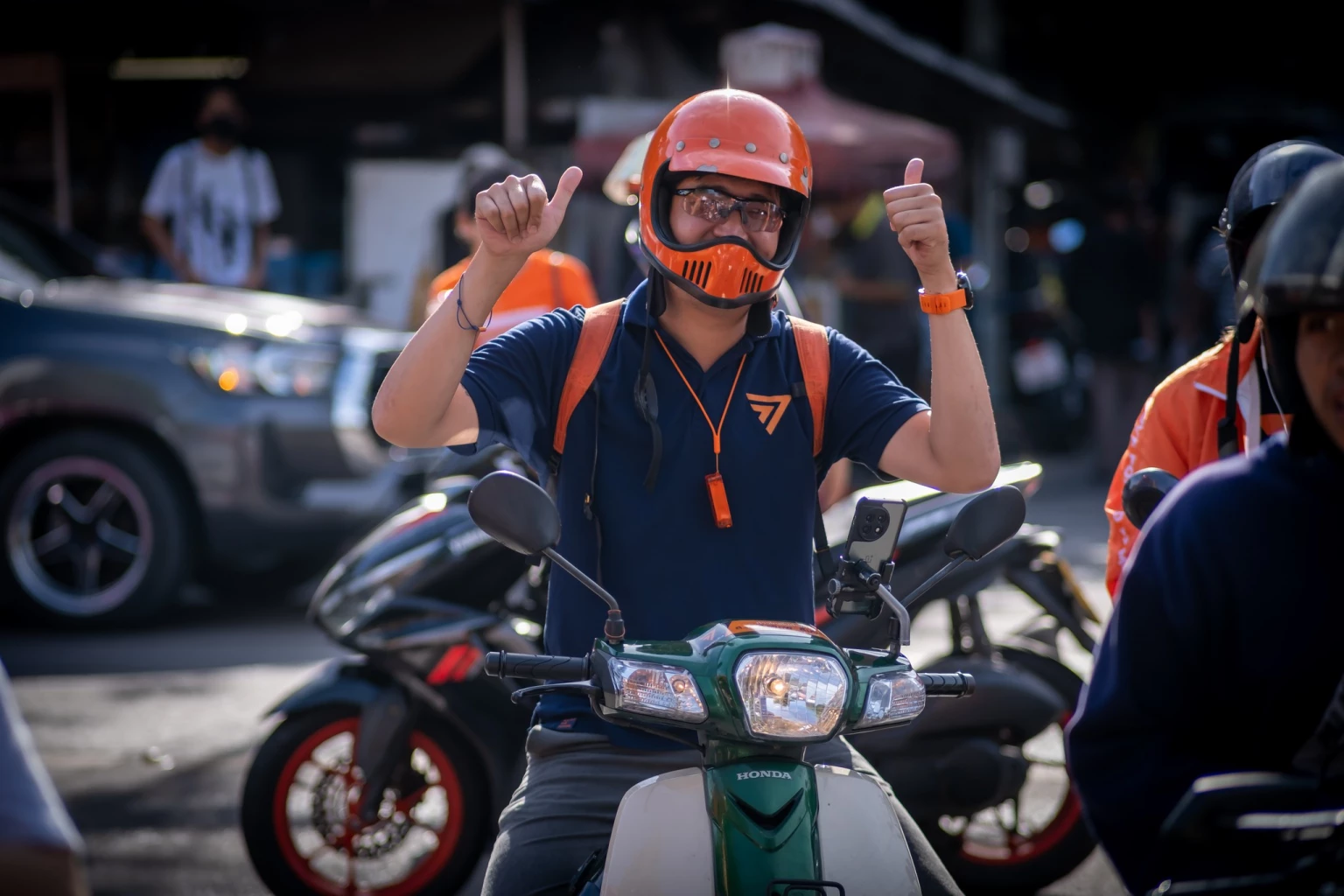 เท่าพิภพ ลิ้มจิตรกร