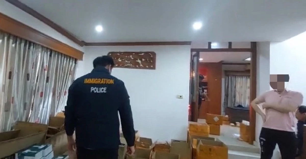 ตม.บุกจับหนุ่มจีนหนีคดีหลอกเช่ารถไปจำนำเสียหายกว่า 100 ล้าน
