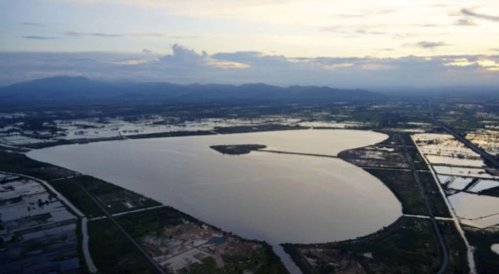 แก้มลิงทะเลหลวง