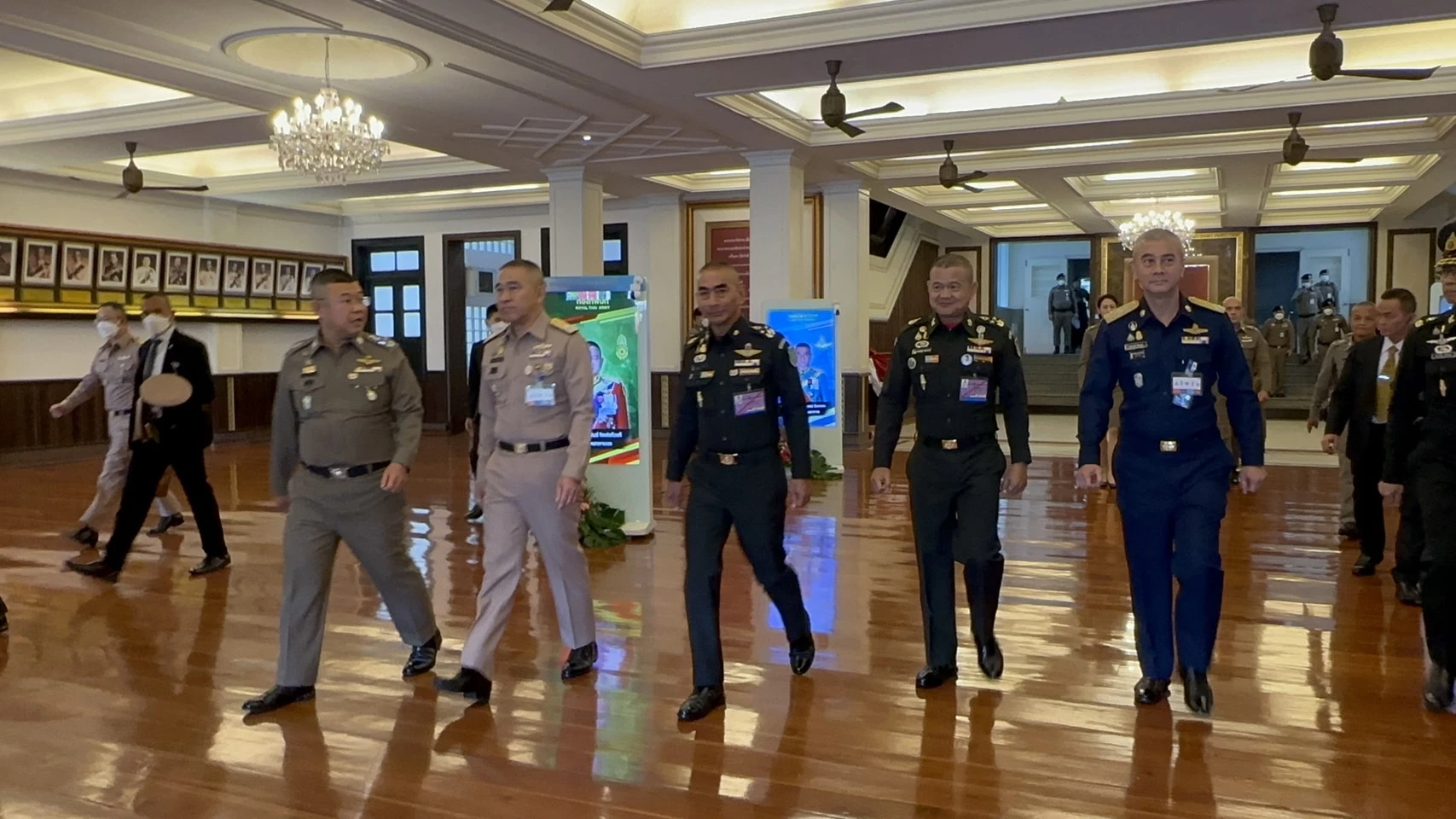 ผบ.เหล่าทัพ