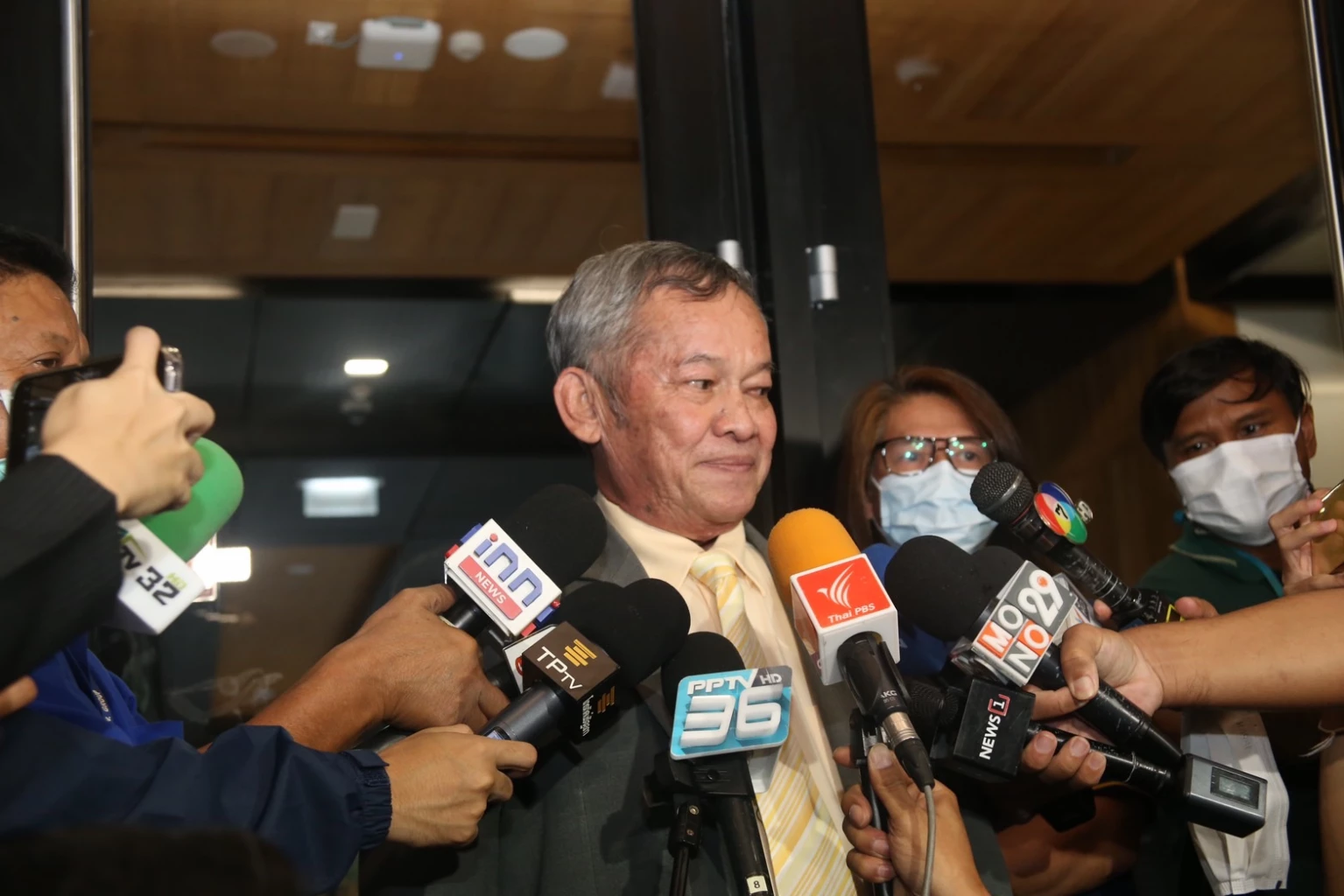 นายกิตติศักดิ์ รัตนวราหะ สมาชิกวุฒิสภา 