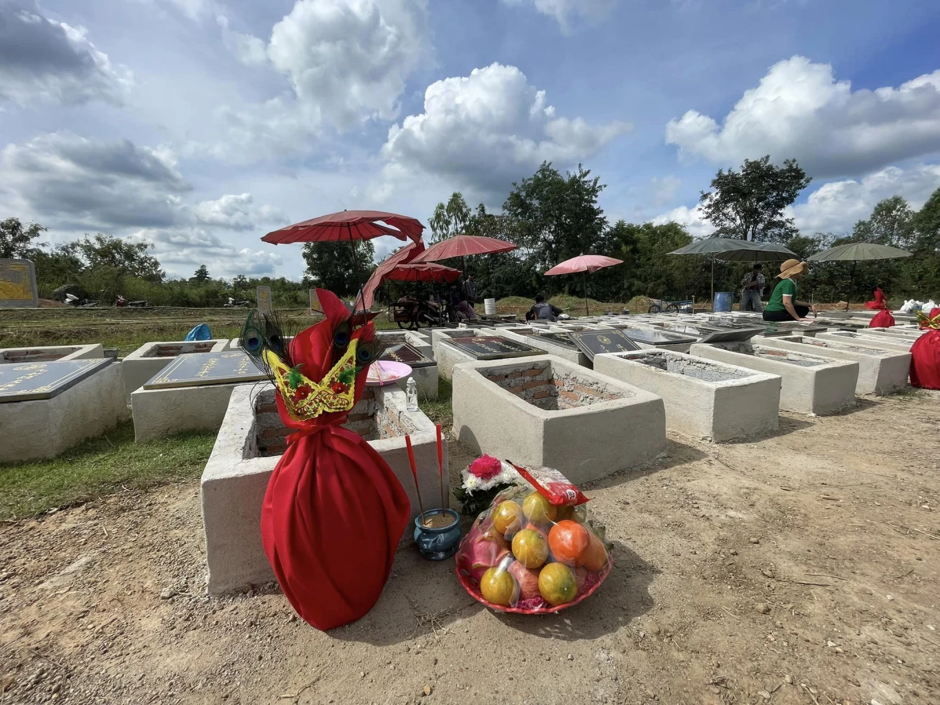 การทำแซกี ภาพจาก แซกี-เจ่าอุ่ง เสริมดวง สวนหินโป๊ยเซียน อ.ด่านช้าง จ.สุพรรณบุรี