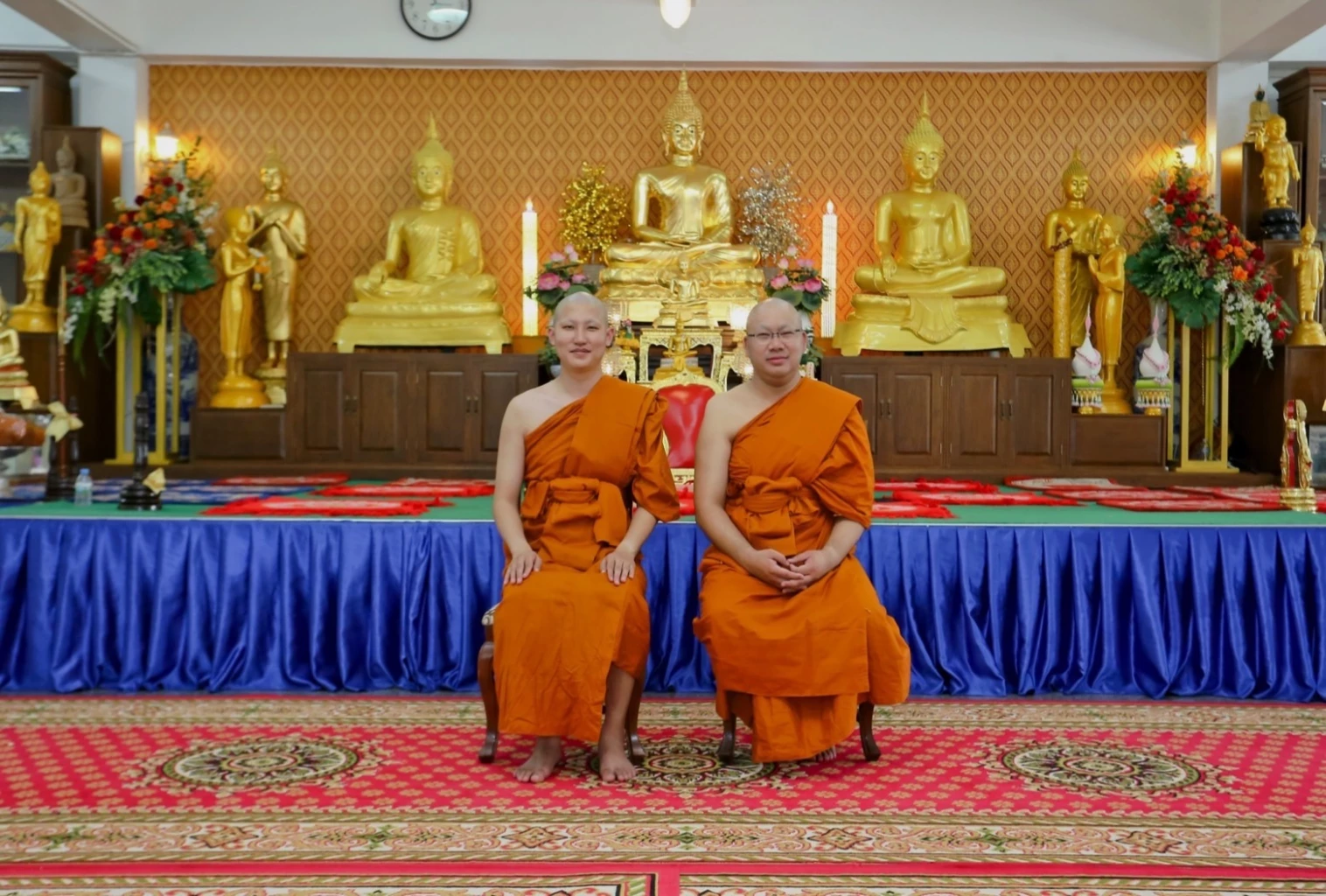 'ชลน่าน-อุ๊งอิ๊ง' ร่วมงานอดีต สส.กทม. อุปสมบทถวายเป็นพระราชกุศลในหลวงร.10