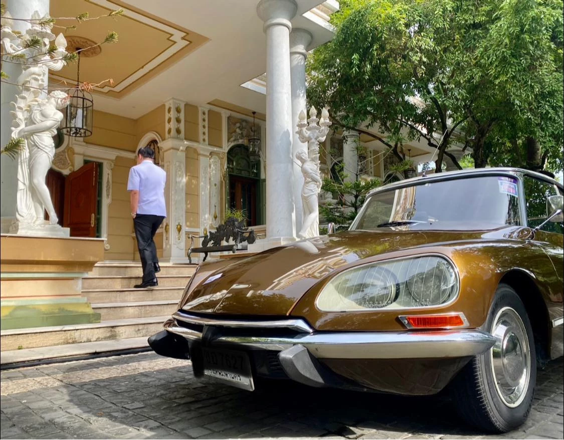 รถอนุทิน