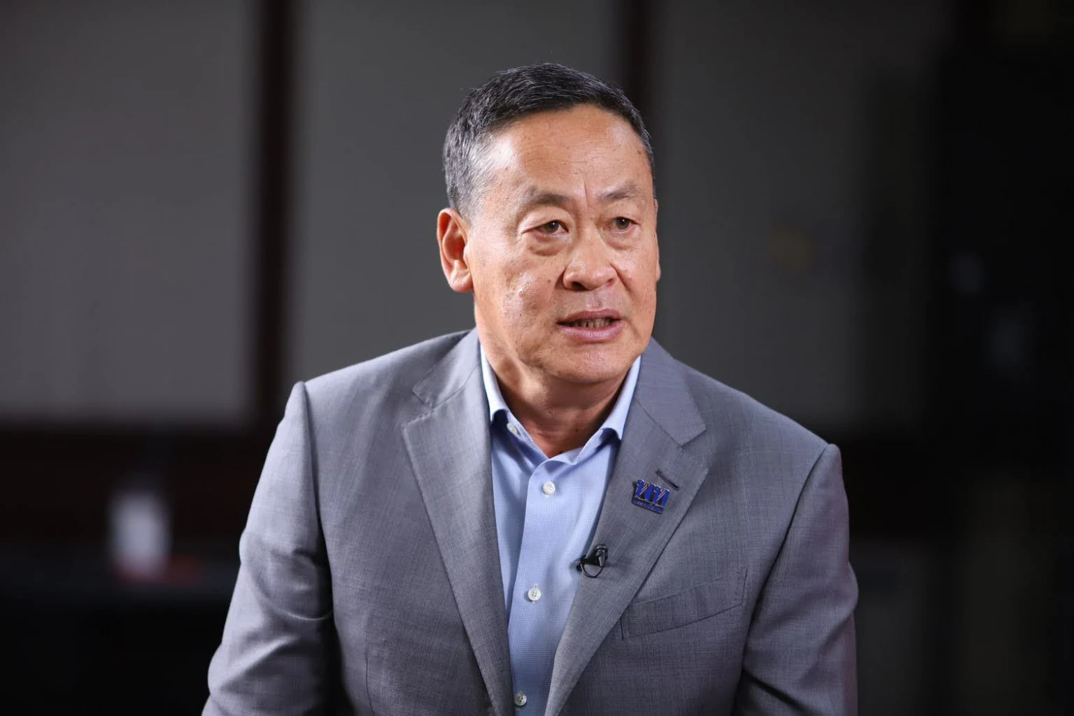 นายเศรษฐา ทวีสิน