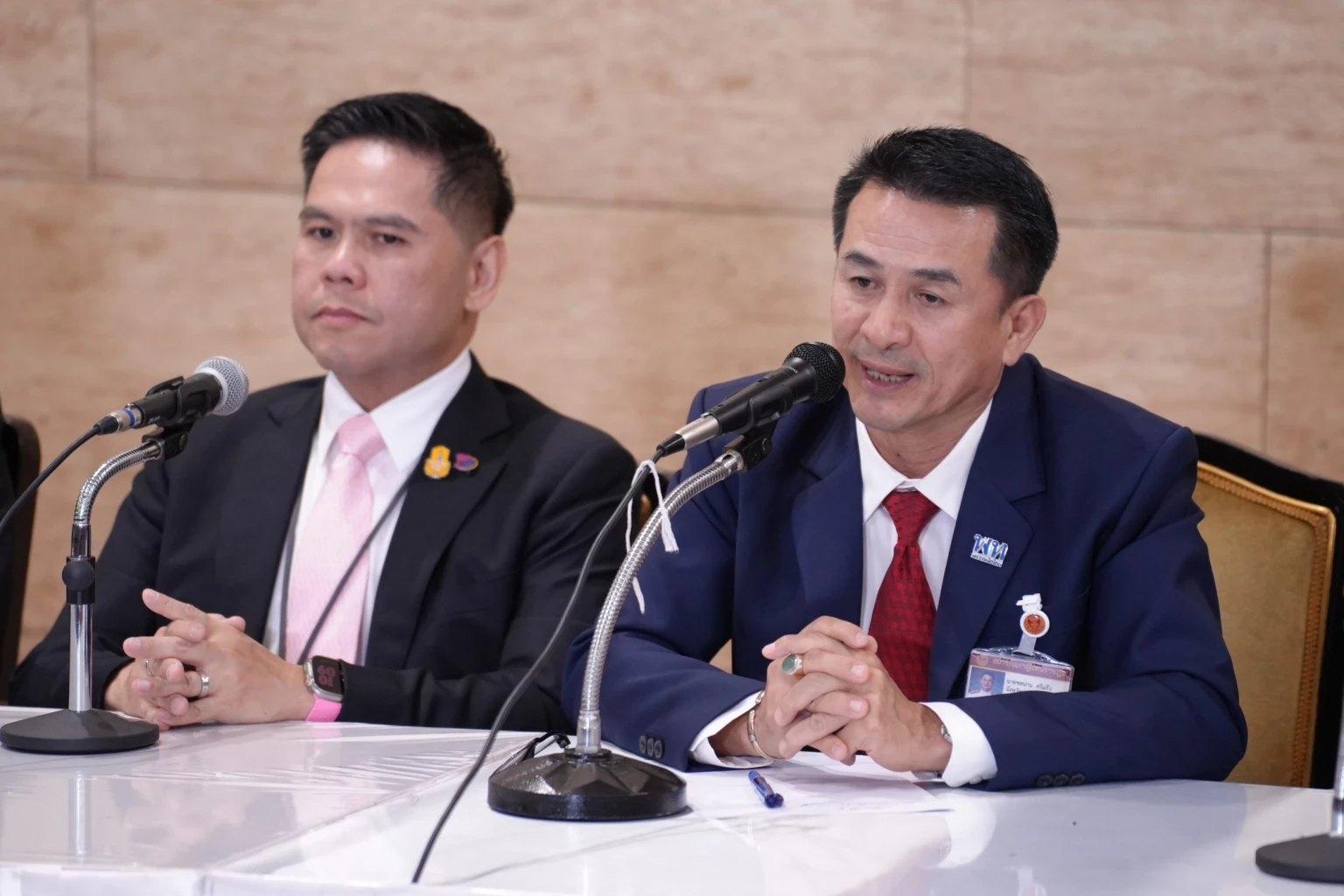 เพื่อไทย เปิดตัว 'ชาติไทยพัฒนา' ร่วม 'จัดตั้งรัฐบาล' 9 พรรค 238 เสียง