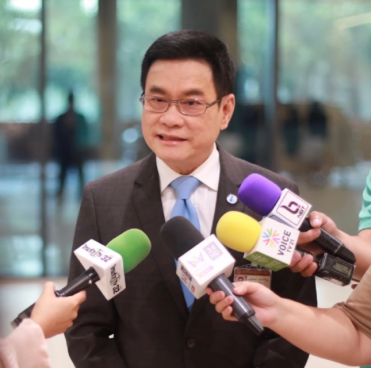 นายจุรินทร์ ลักษณวิศิษฏ์ รักษาการหัวหน้าพรรคประชาธิปัตย์ ประกาศ ปชป.พร้อมทำหน้าที่ฝ่ายค้าน