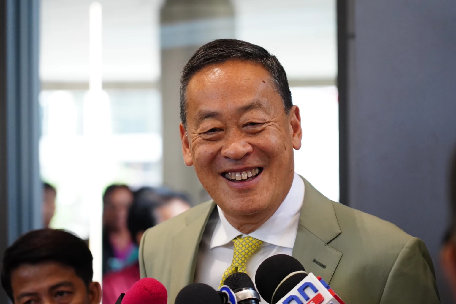 เศรษฐา ทวีสิน นายกรัฐมนตรี