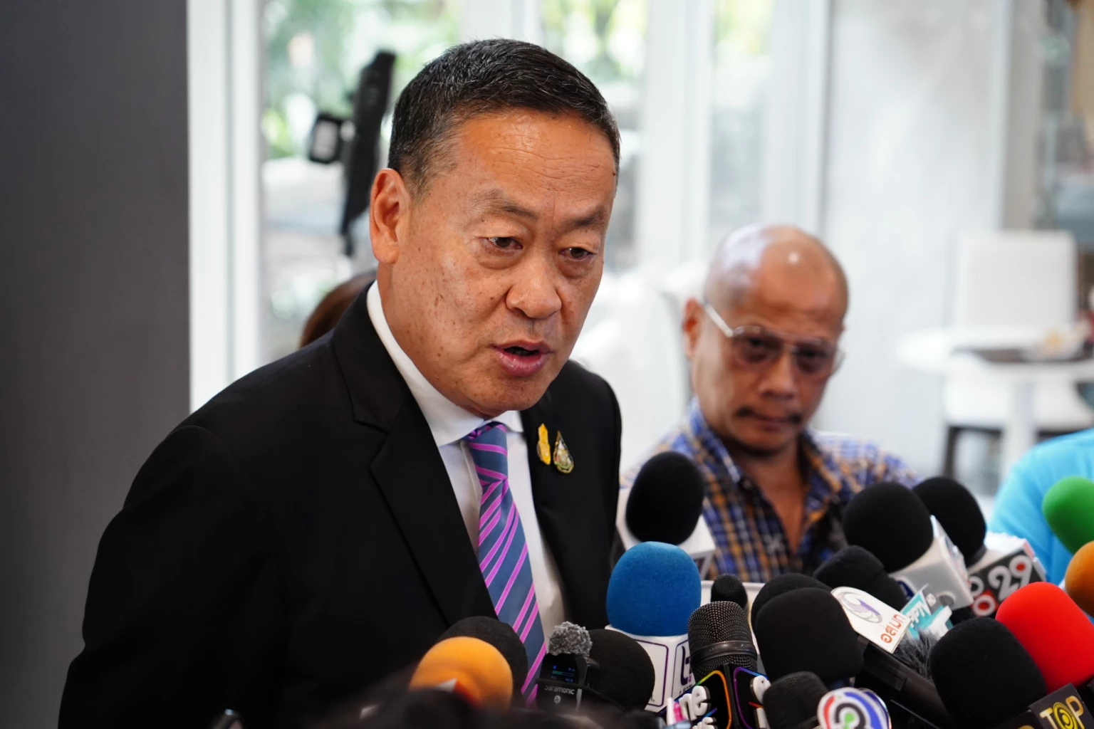 ด่วน ‘เศรษฐา’ ประกาศ ประชุมครม.นัดแรก ‘ลดราคาพลังงาน’ ทันที