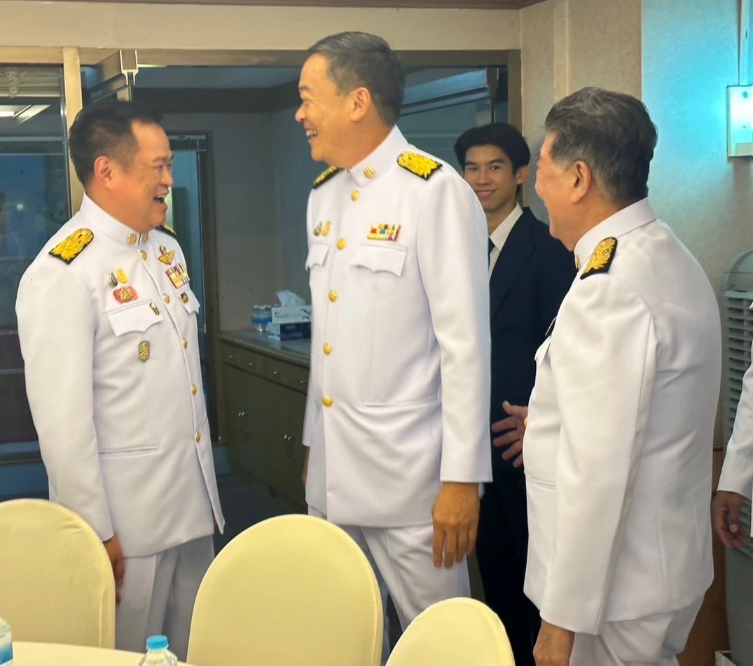 คืนดีกันแล้ว ‘อนุทิน-เศรษฐา’ คุยกันชื่นมื่น ปิดฉาก 'ไล่หนู ตีงูเห่า'