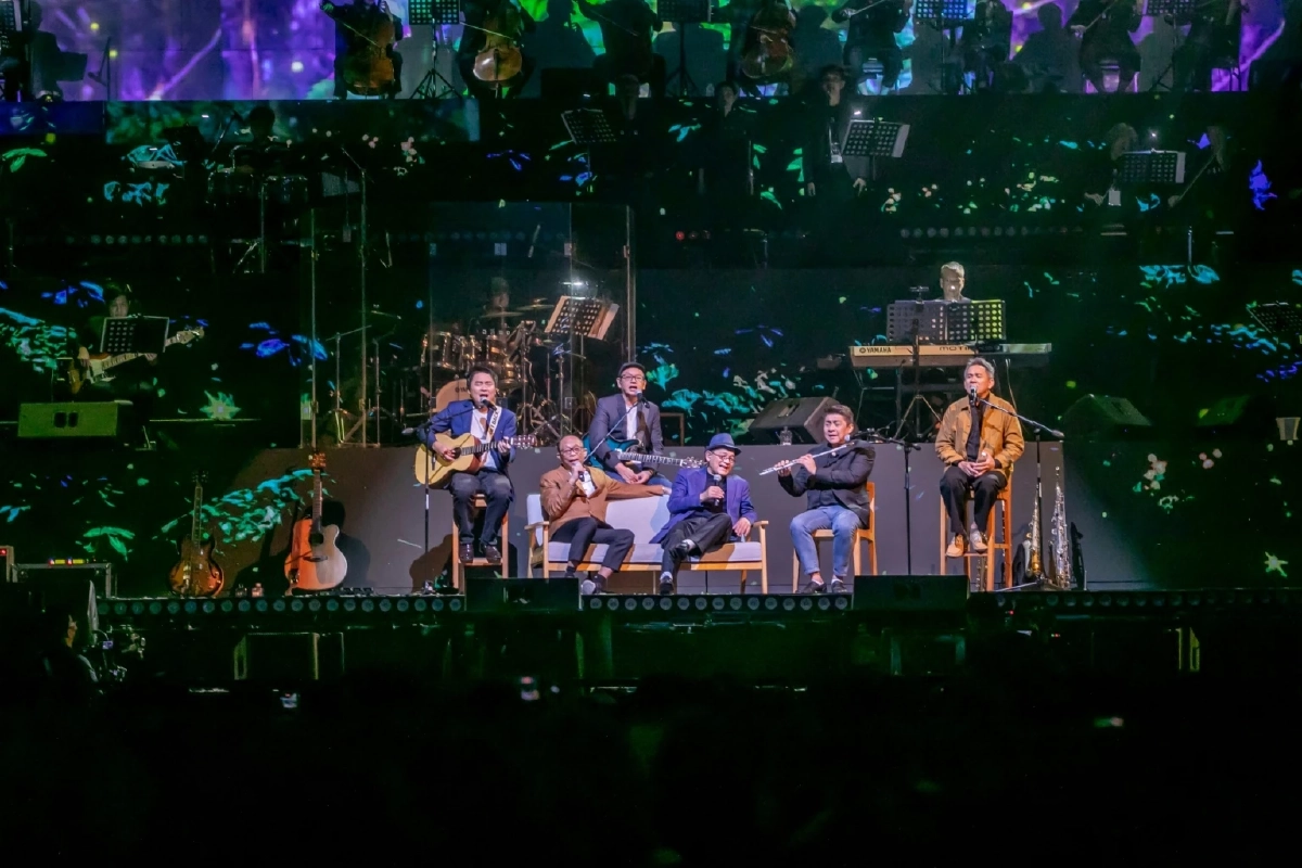 เฉลียง Rare Item คอนเสิร์ต