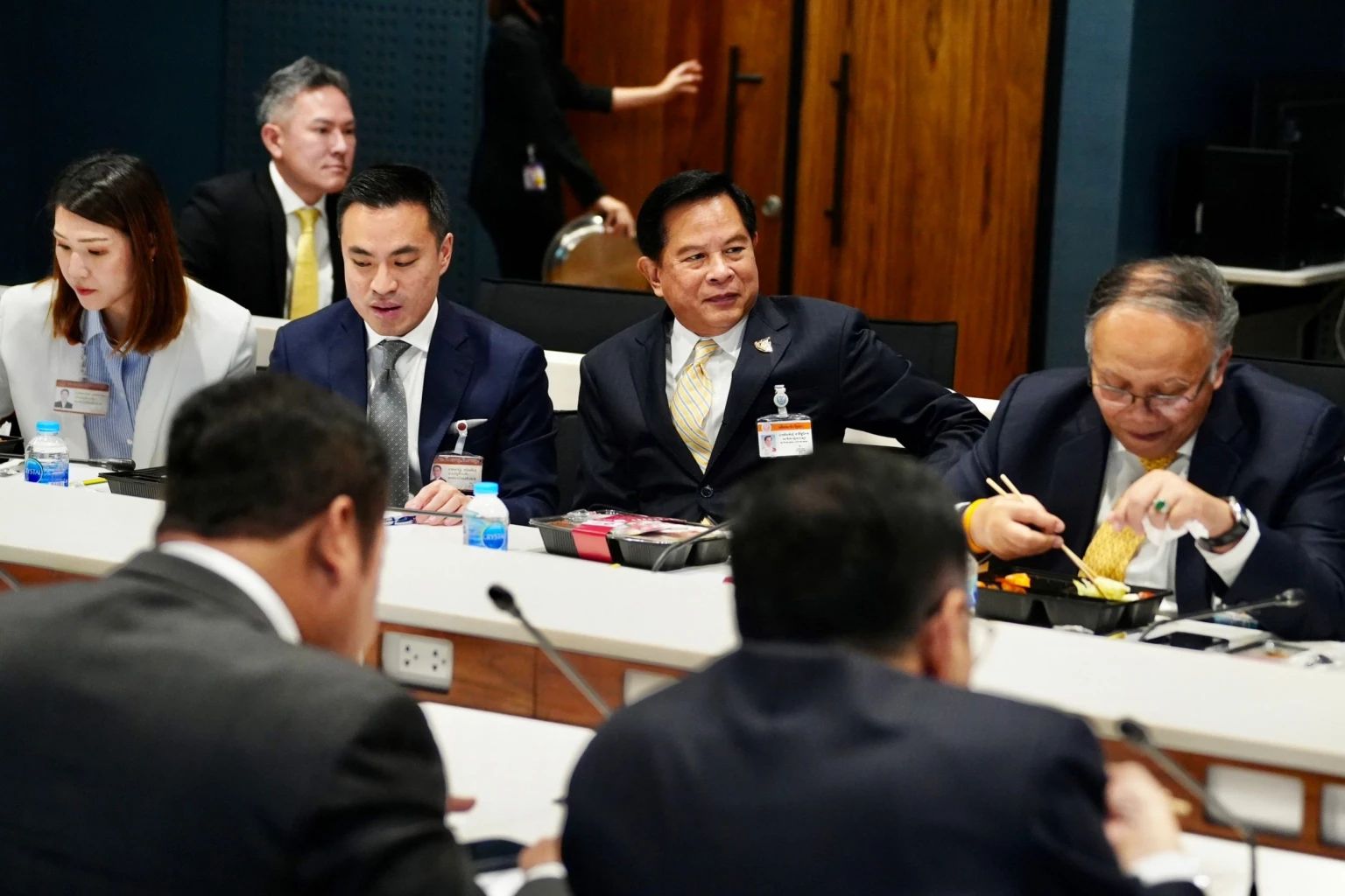 เปิดคำแถลง‘จัดตั้งรัฐบาล’ชูไม่แก้ ม.112-ไม่มี ก.ก. ดัน‘เศรษฐา’นายกคนที่30