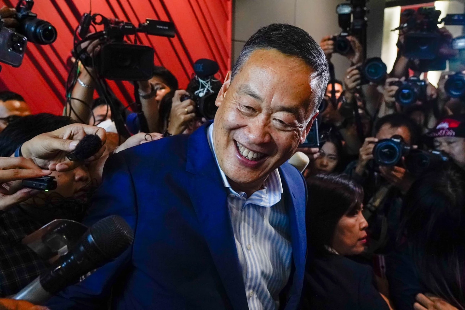 คะแแนน โหวตนายกคนที่ 30 'เศรษฐา'  โกย 482  คะแนน - เทียบสมัย พิธา ทำได้ 324