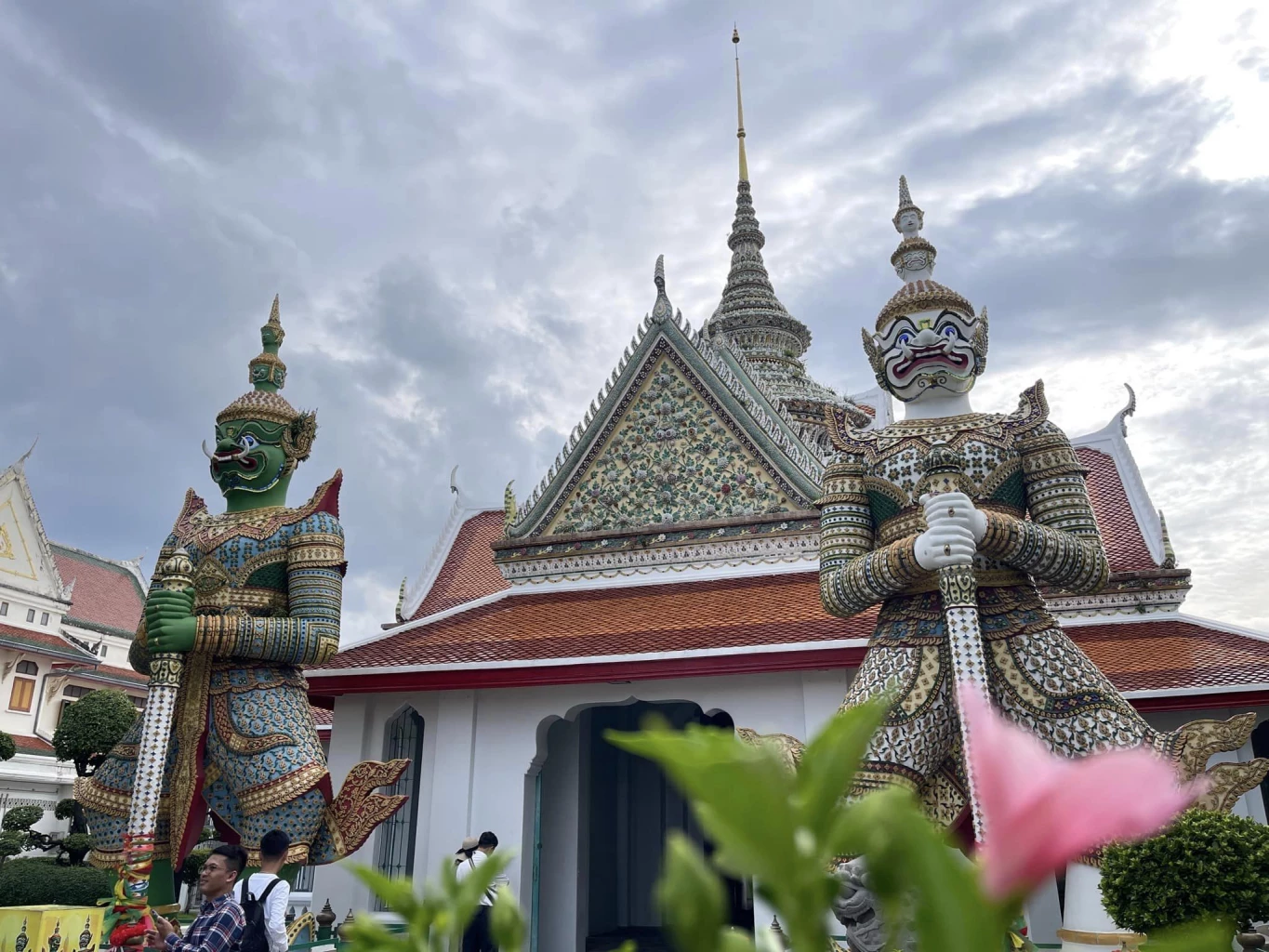 ยักษ์วัดแจ้ง