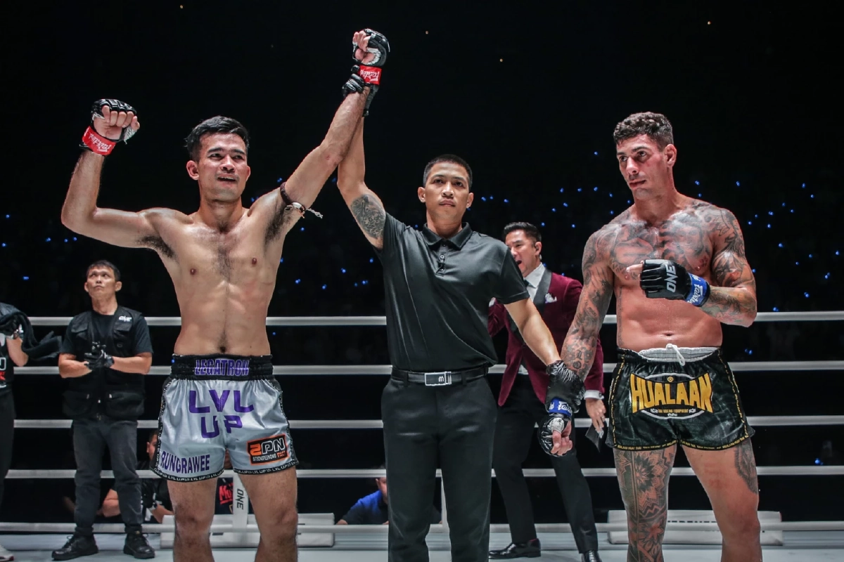 ตะวันฉาย - ซุปเปอร์เกิร์ล  - รุ่งราวี  คว้าชัย  'ONE Fight Night 13'