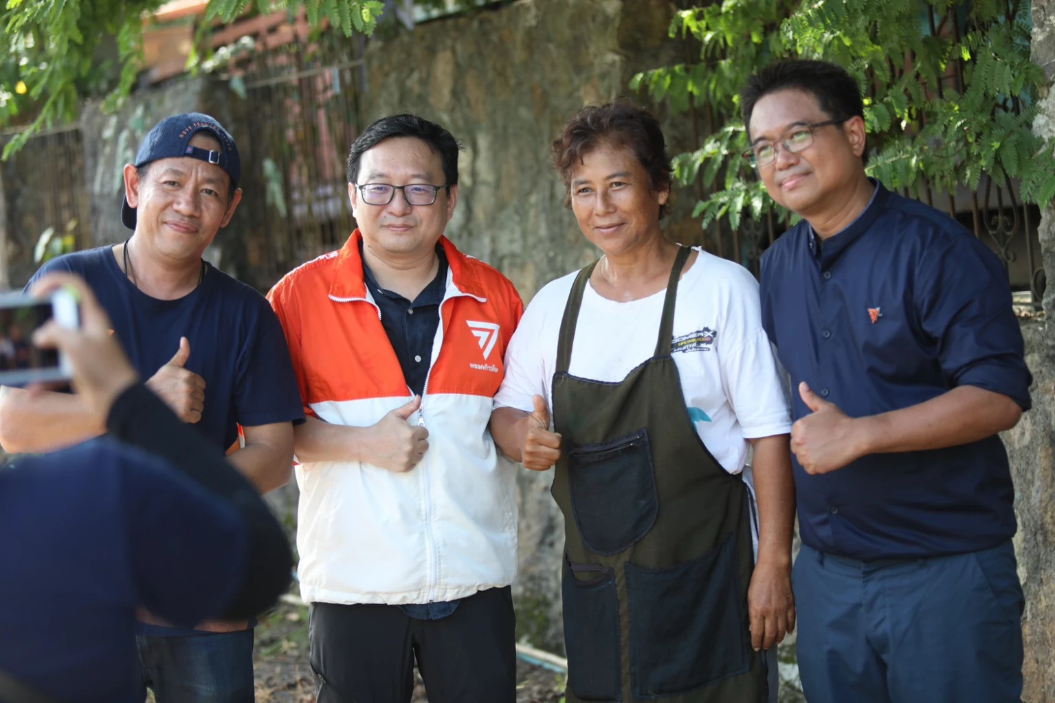 นายพงศธร ศรเพชรนรินทร์ หาเสียง