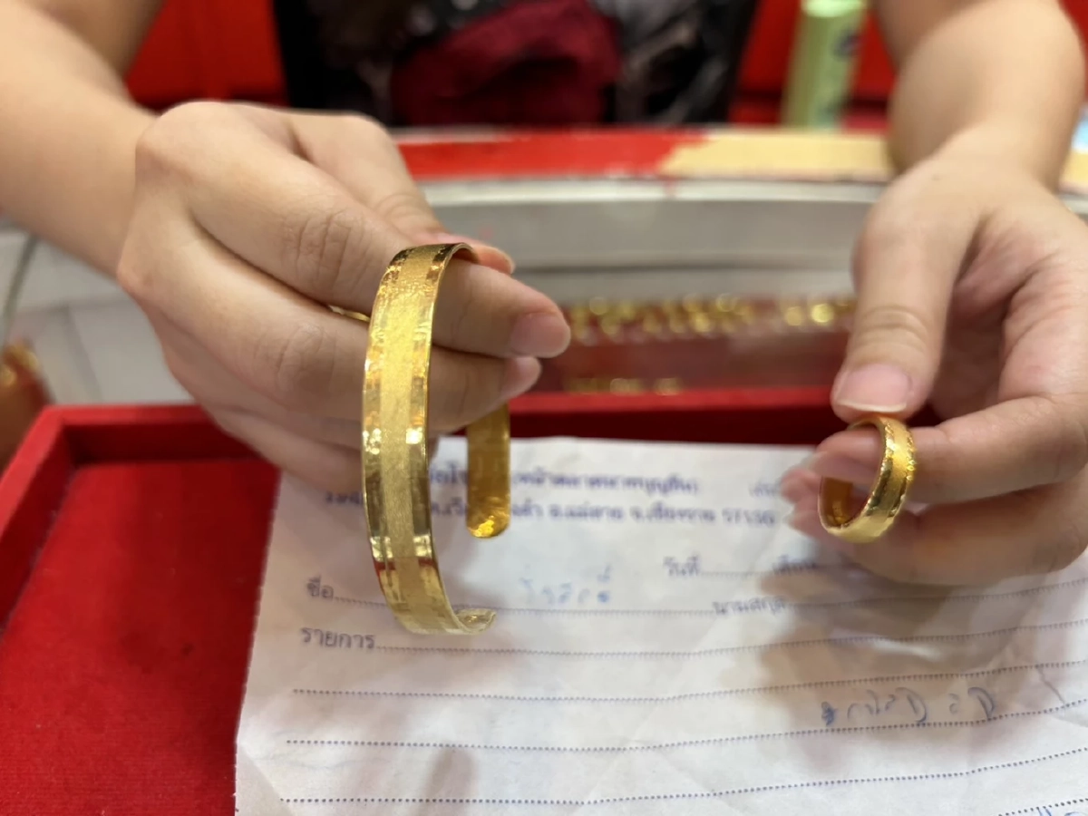 เตือนภัย มิจฉาชีพแสบ เร่ทำทองปลอม หลอกขายฝั่งไทย