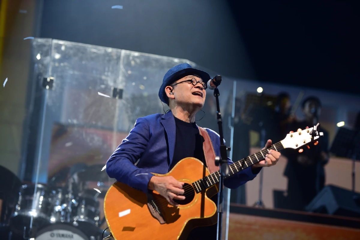 เฉลียง Rare Item คอนเสิร์ต