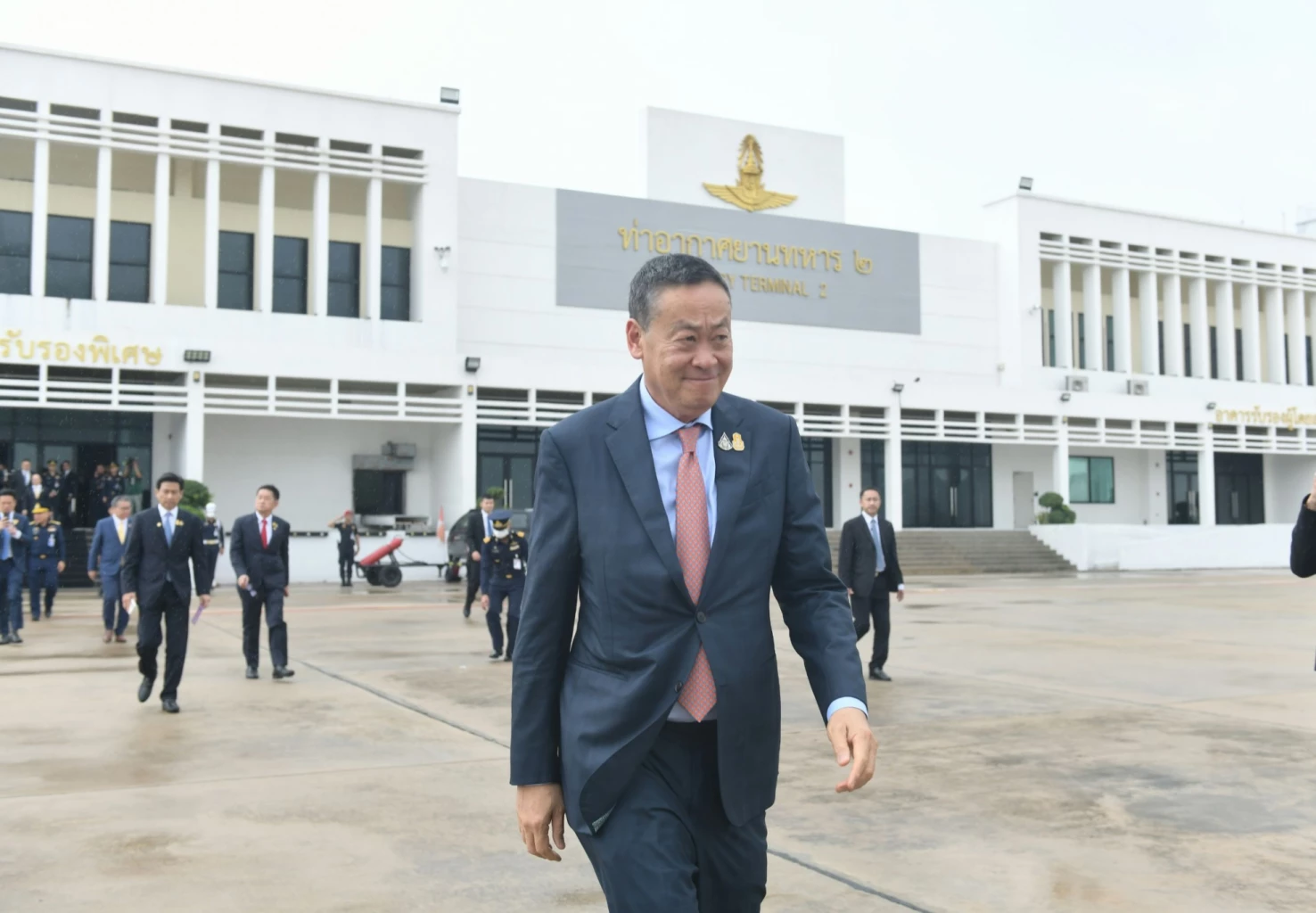 รองเลขานายกฯ การันตี เศรษฐา พร้อมตอบกระทู้สด ปมเรื่องวุ่นในตร.