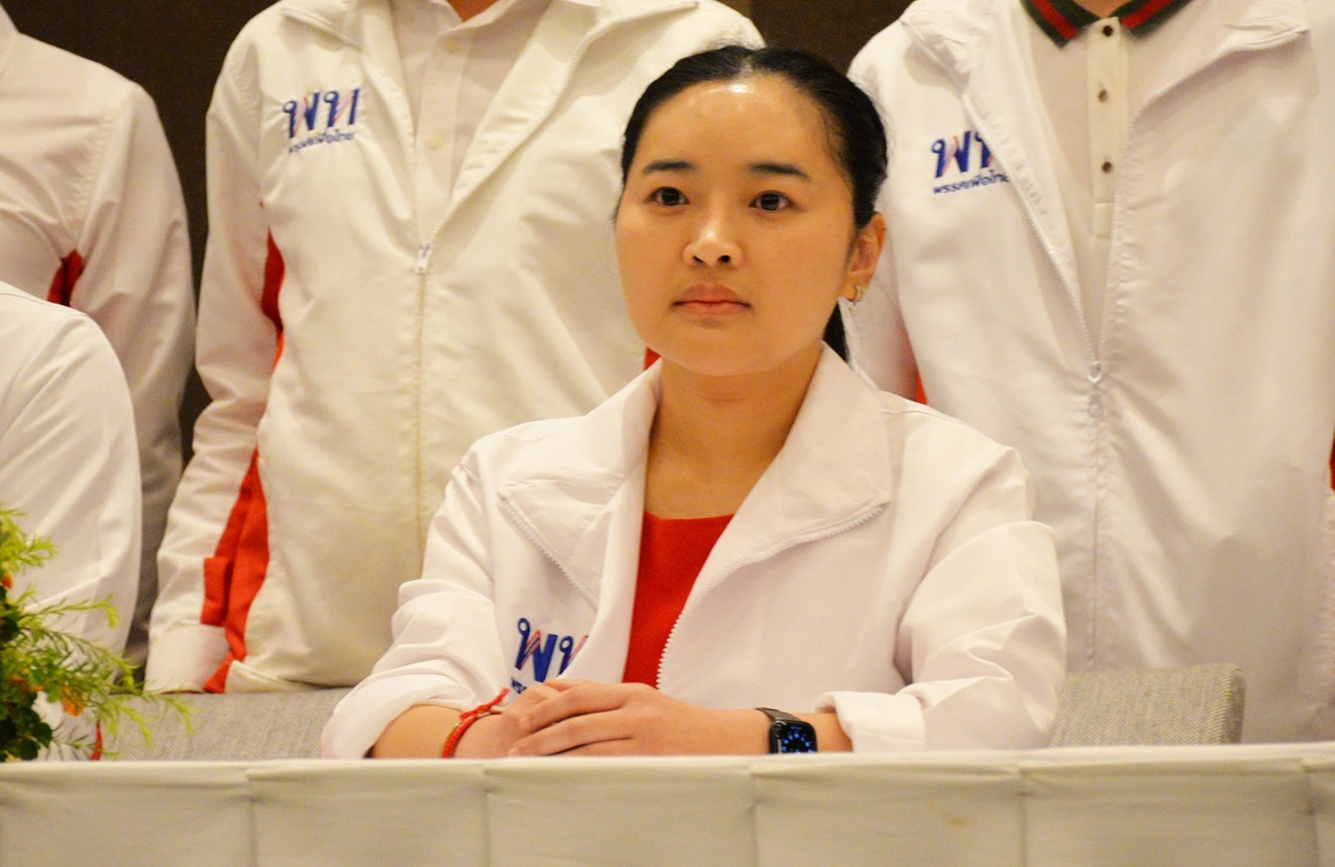  น.ส.สุดาวรรณ หวังศุภกิจโกศล