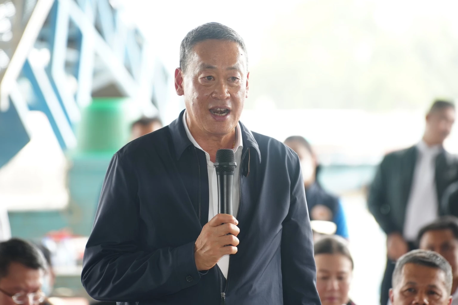 นายเศรษฐา ทวีสิน นายกรัฐมนตรี