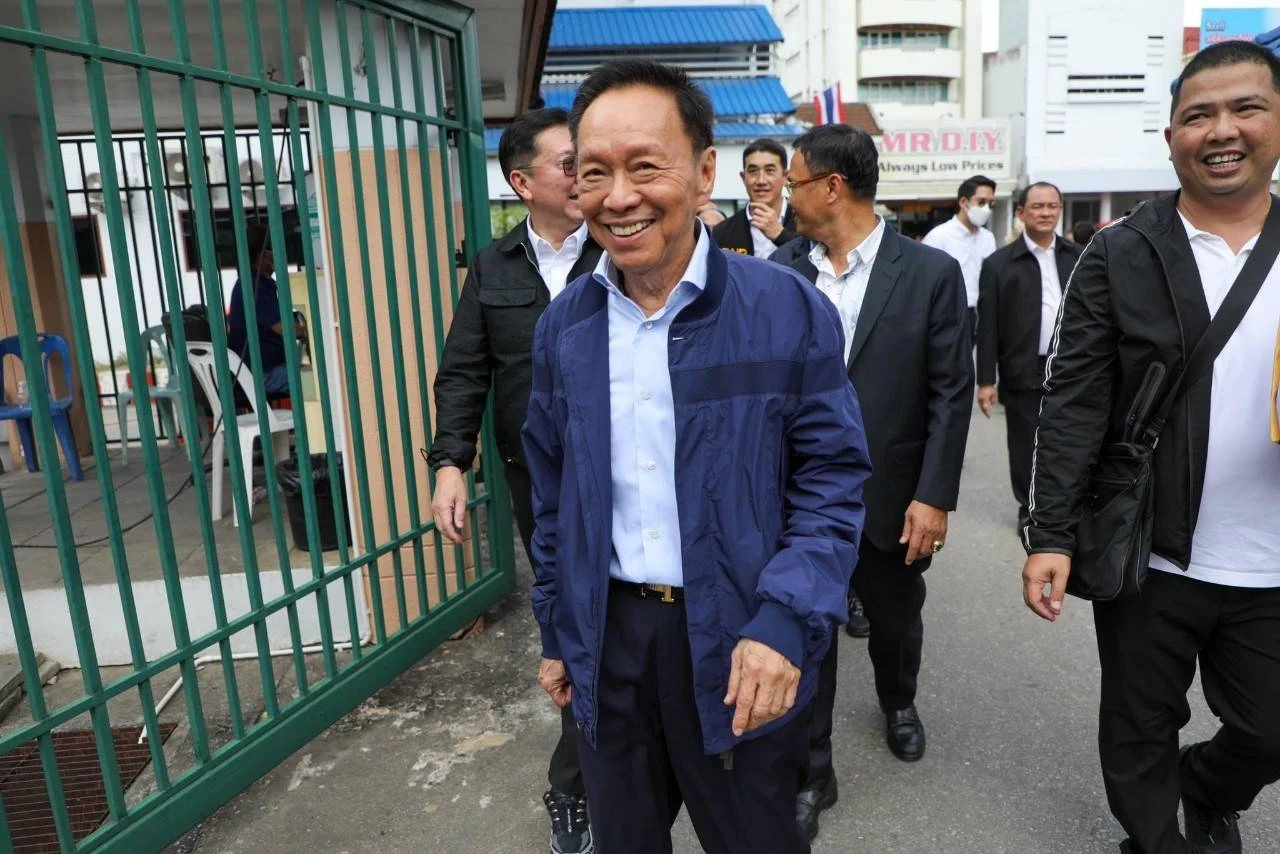 พล.ต.อ.พัชรวาท วงษ์สุวรรณ