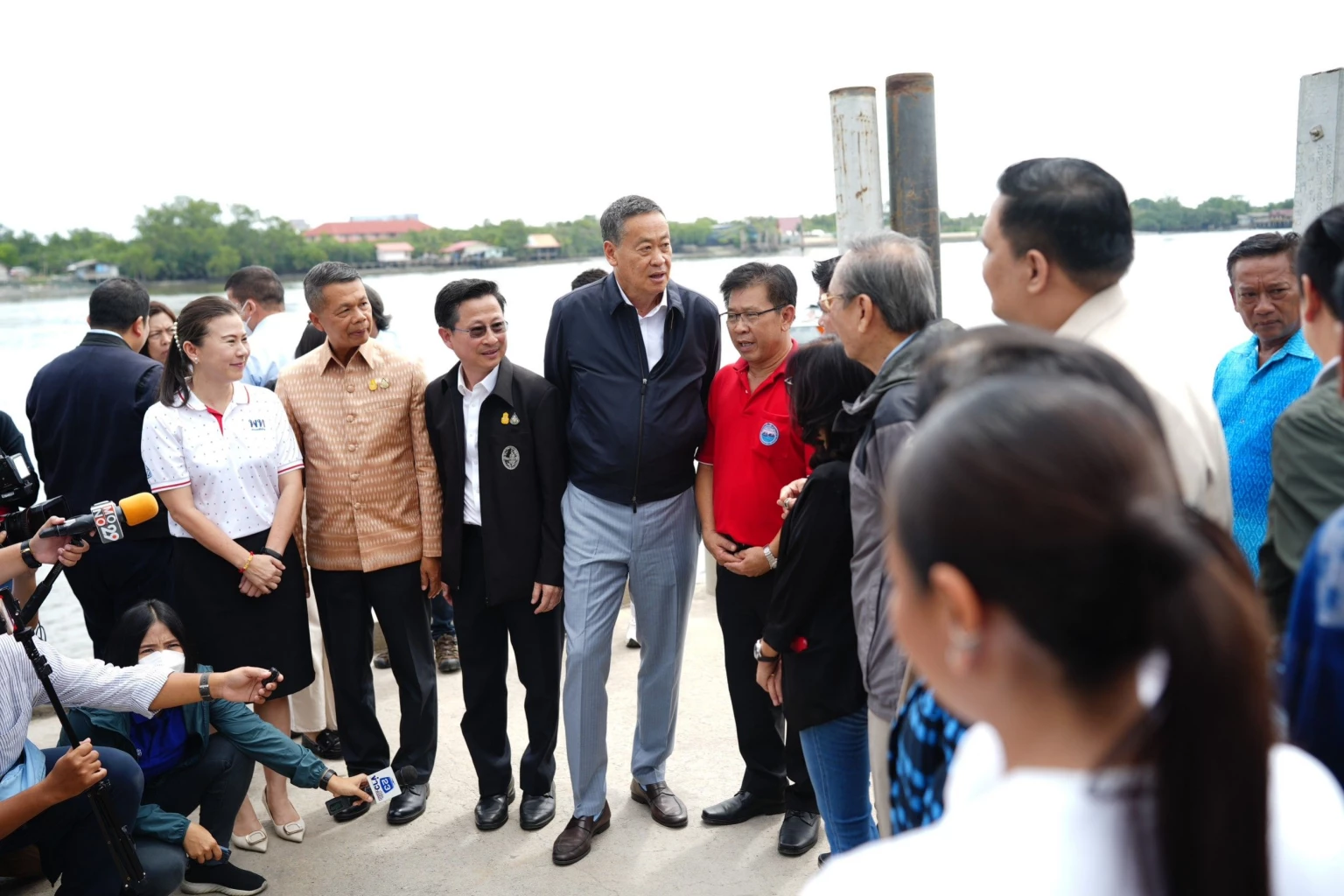 'เศรษฐา' ย้ำ 'พักหนี้เกษตรกร' ทำควบคู่ 'เพิ่มรายได้' มอบ ธ.ก.ส.ดูแลแล้ว