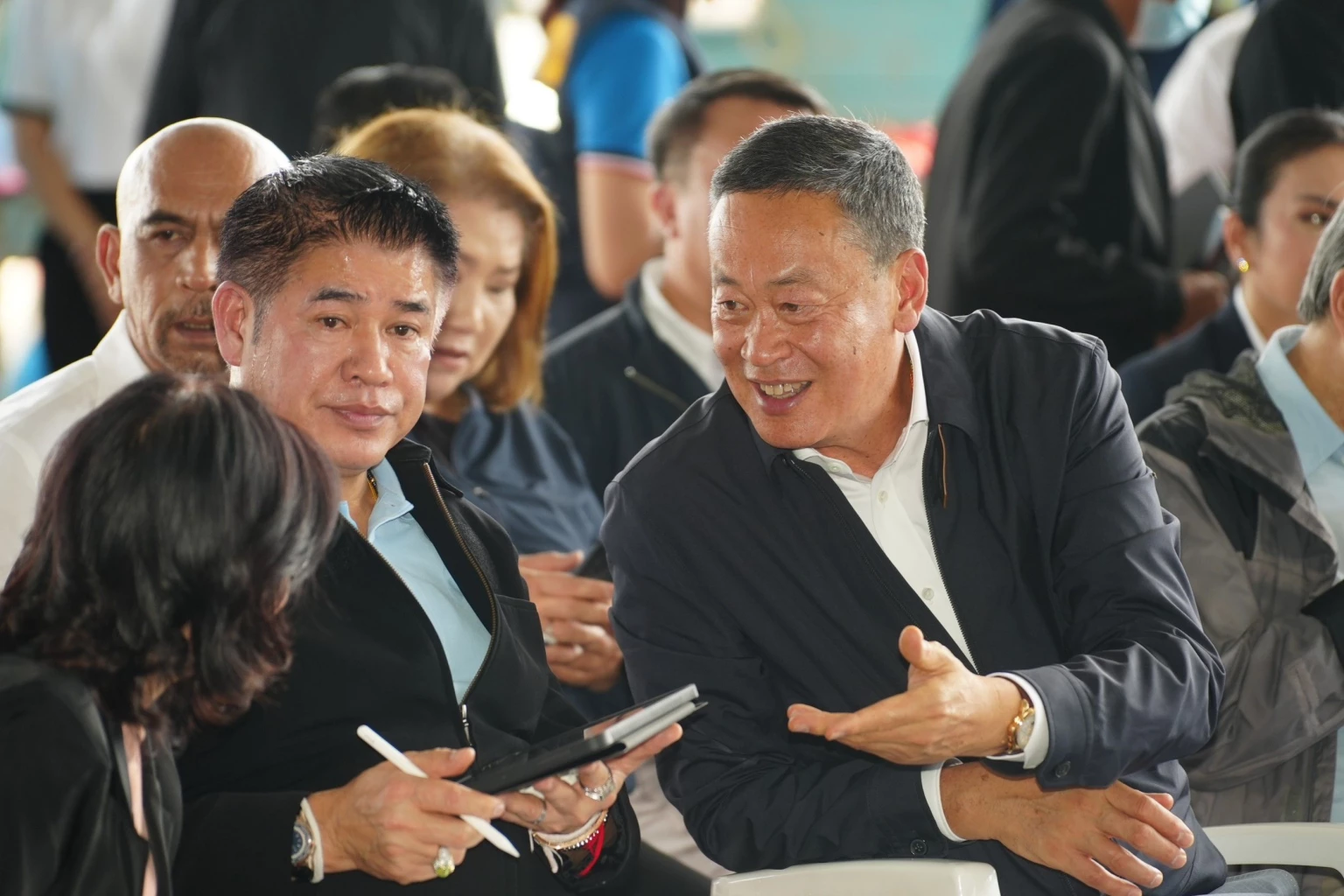 'เศรษฐา' ย้ำ 'พักหนี้เกษตรกร' ทำควบคู่ 'เพิ่มรายได้' มอบ ธ.ก.ส.ดูแลแล้ว