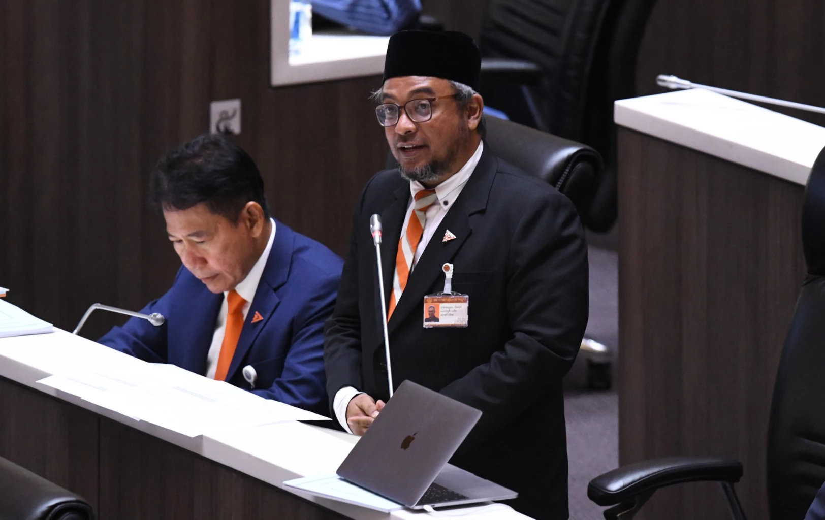 นายรอมฎอน ปันจอร์