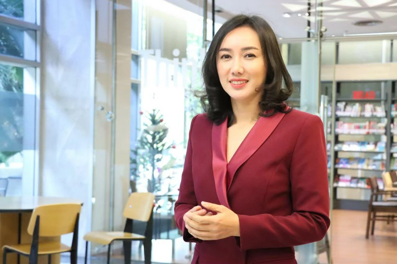 น.ส.ลิณธิภรณ์ วริณวัชรโรจน์