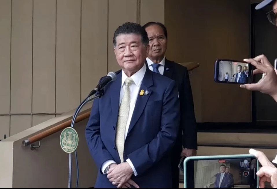 นายภูมิธรรม เวชยชัย รองหัวหน้าพรรคเพื่อไทย