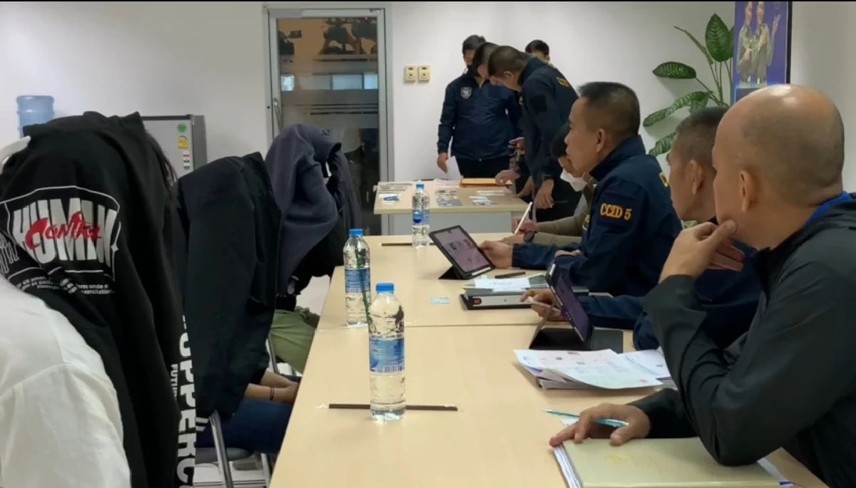 จ่อหมายจับ ชาวเมียนมา คนบงการกดเงิน บัญชีม้า หลอก นร.ม.6