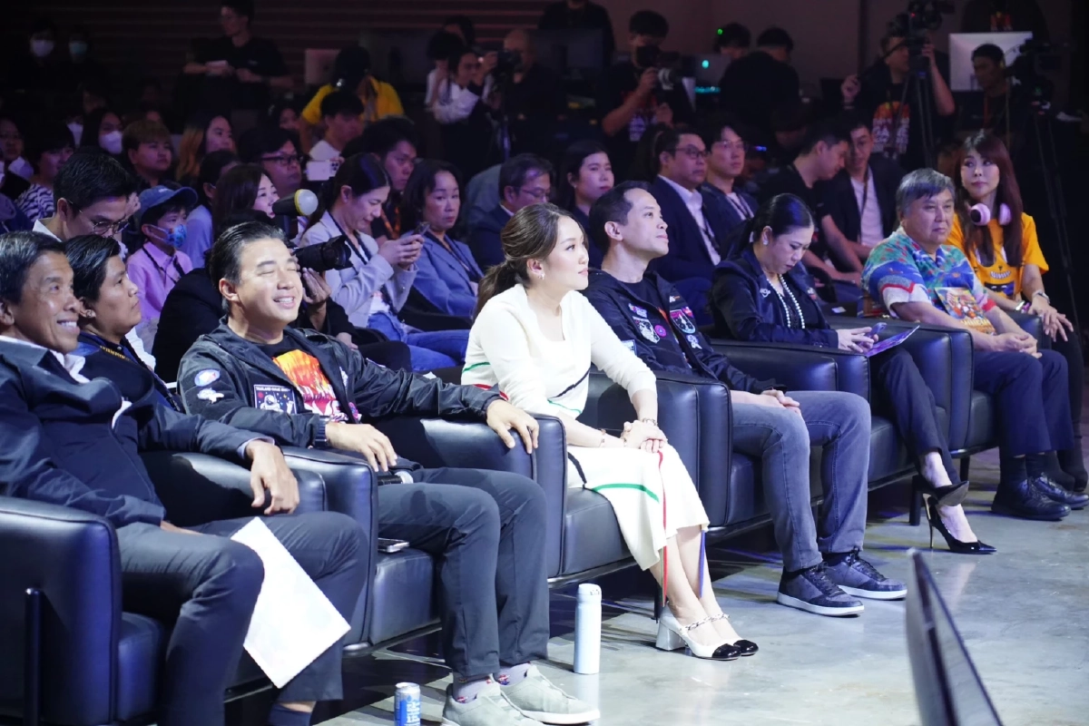 ‘แพทองธาร’ วอนประชาชนอดใจรอ ‘เงินดิจิทัลวอลเล็ต’ อาจไม่ทัน 1 ก.พ. 67