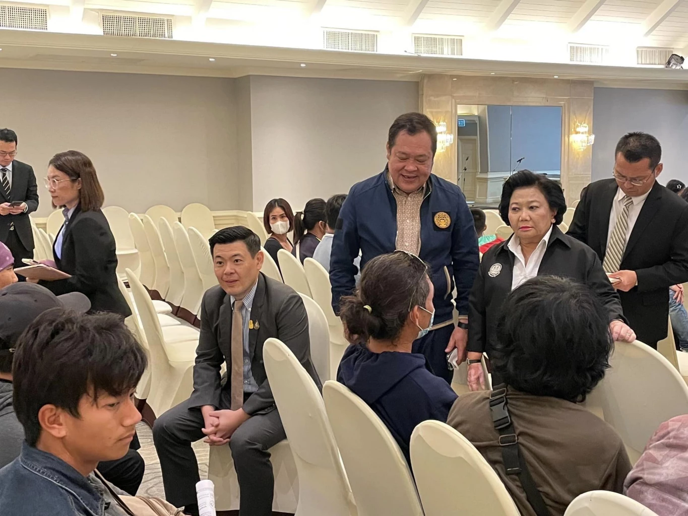 ช่วยเหลือแรงงานไทยเดินทางกลับจากอิสราเอล