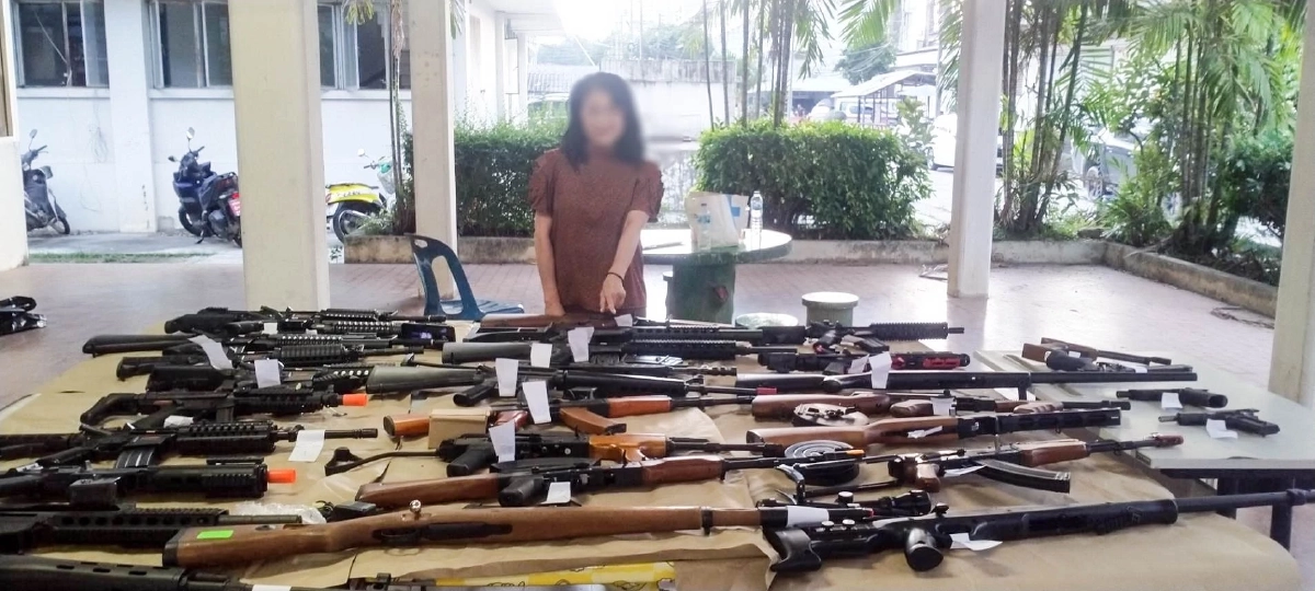 ปคบ.ทลายโกดังลอบขายปืนบีบีกัน