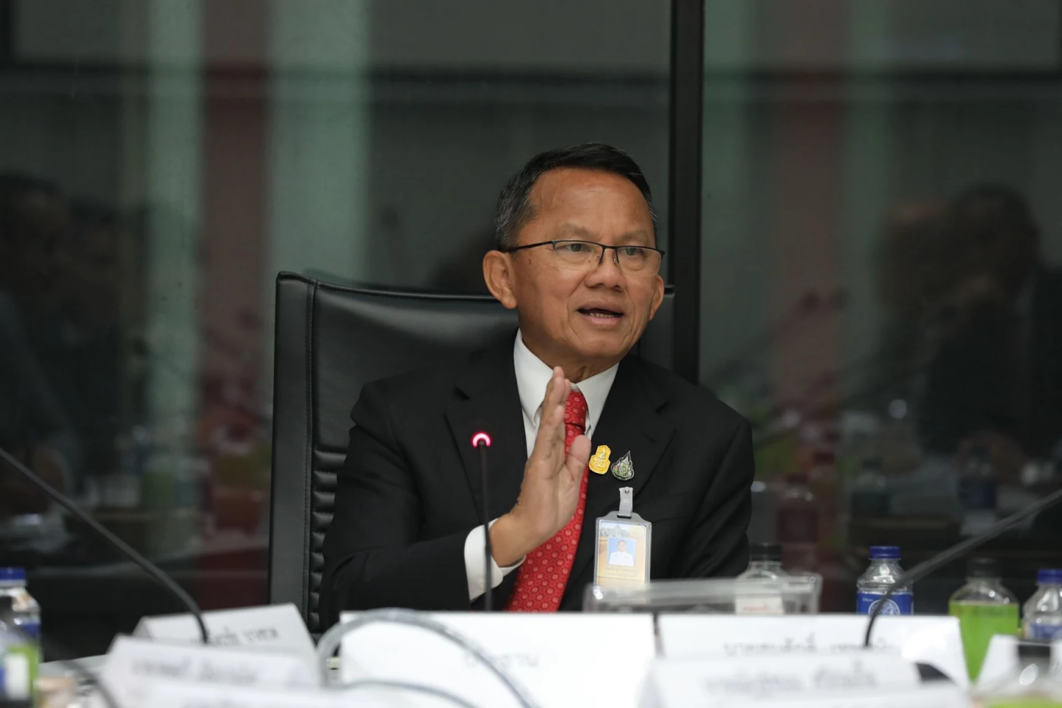 นายสมศักดิ์ เทพสุทิน 