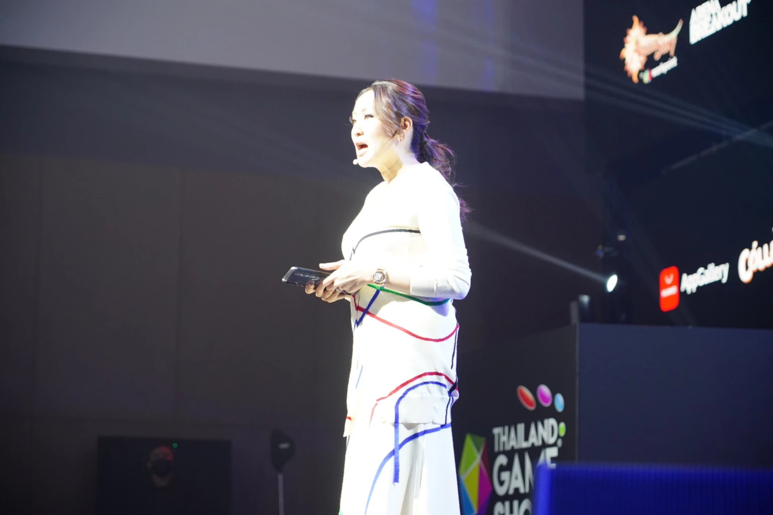 ‘แพทองธาร’ วอนประชาชนอดใจรอ ‘เงินดิจิทัลวอลเล็ต’ อาจไม่ทัน 1 ก.พ. 67