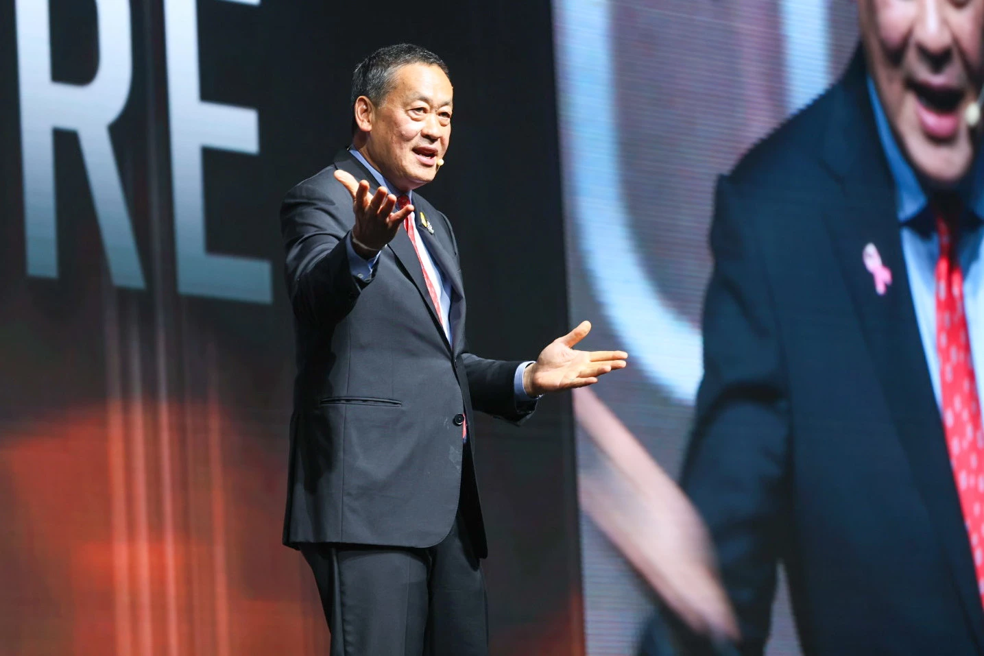 Dinner Talk : Thailand’s Future  เศรษฐา : อยู่ตรงนี้เพื่อจะยกระดับชีวิตคนไทย