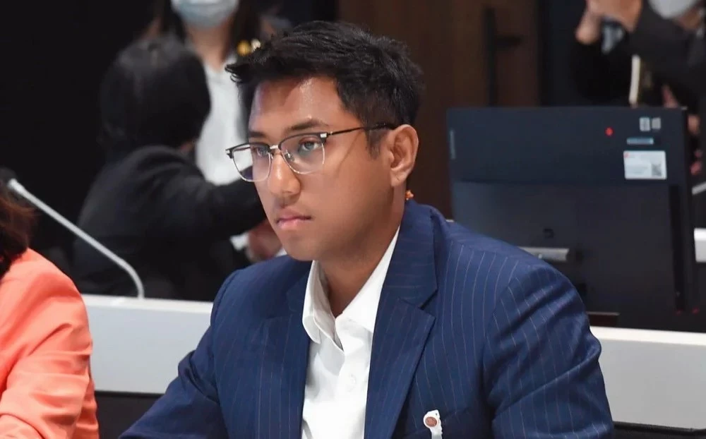 ไชยามพวาน มั่นเพียรจิตต์ สส.กทม.พรรคก้าวไกล หรือ สส.ปูอัด 