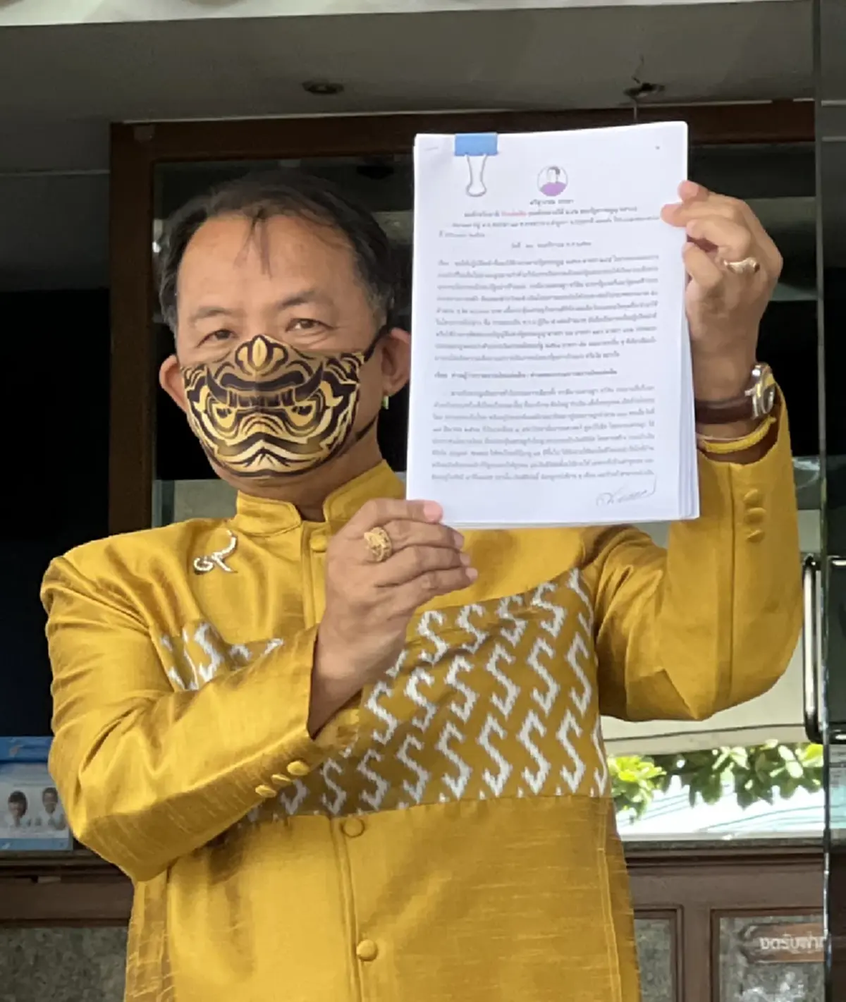 ‘ศรีสุวรรณ’ ร้อง ‘ผู้ว่าฯสตง.’ จี้ใช้ ม.245 สอบกู้มาแจก ‘เงินดิจิทัล’